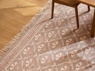 w49-holiday-diningroom-lp-mosaic-tile-5-asset-media