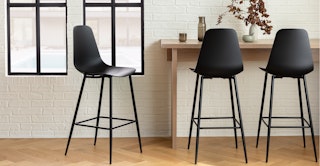 Svelti Black Stools