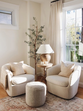 UGC-gift-guide-ugc-04-asset-desktop