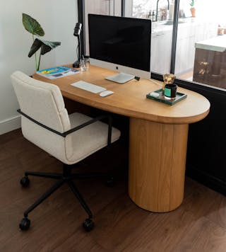 Home-office-ugc-asset-2-mobile