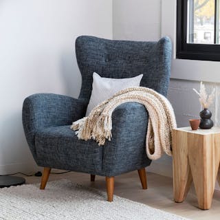 living-room-lp-grid-lounge-chairs-asset-desktop