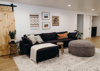 SEOPost-FabricvsLeather-KittyCotten-01