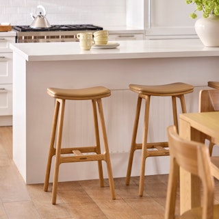 asset-grid1-dining-room-2-media