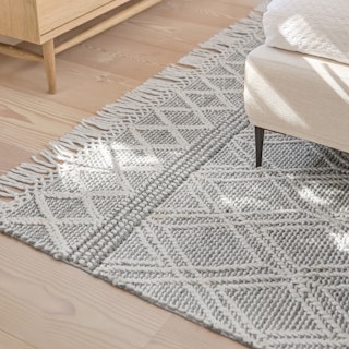 bedroom-lp-rugs-pillows-asset-desk