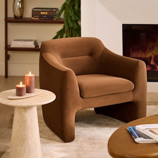 w49-holiday-livingroom-mosaic-tile-3-asset-media