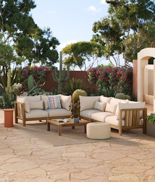 setting1--AD008--OUTDOOR--mobile--2025-04-29-mobile-recrop