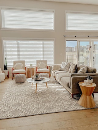 pdp-curated-ugc-timber-pebble-gray-sofa-ugc-#1-asset