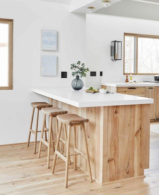 article-EmilyHenderson