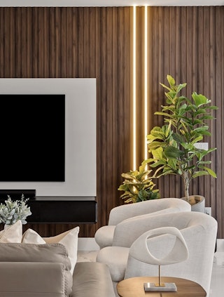 pdp-curated-ugc-turoy-wicklow-gray-swivel-chair-ugc-4-asset