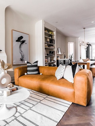 pdp-curated-ugc-cigar-rawhide-tan-sofa-ugc-3-asset