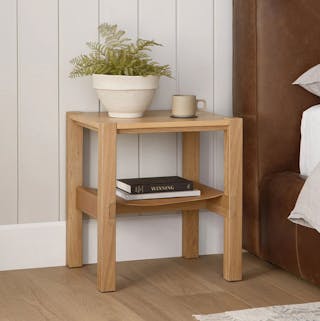 guest-HE-campaign-nightstands-grid-row-asset-desktop