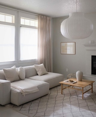 how-to-add-personality-to-a-minimalist-home