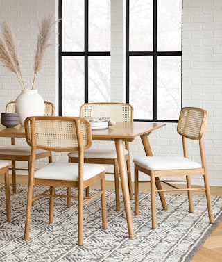 Seno Table, Netro Chair and Mali Rug