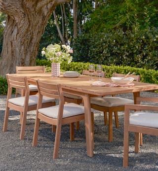 outdoor-sets-visual-nav-dining-assets-img