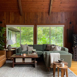 Room-Tour-1-1-Promo-Tile-Olive-and-Max-Desktop