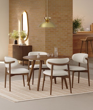 article-interior-room-idea-dining room-MCM-2026-mobile