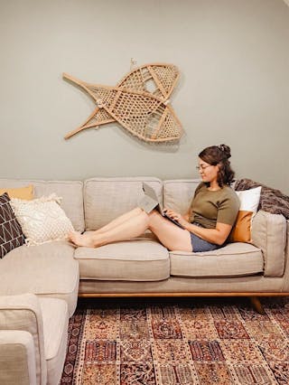 pdp-UGC-Timber-Rain-Cloud-Gray-Corner-Sectional-UGC-4-asset-desktop