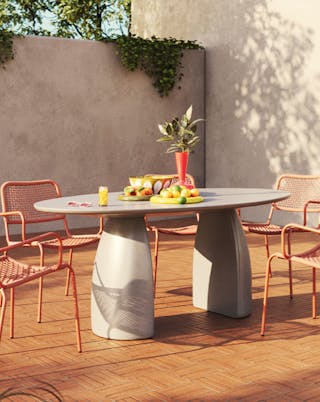 Whitney Table and Manna Chairs Outdoor 2023