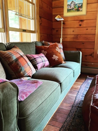 pdp-curated-ugc-timber-olio-green-right-sectional-ugc-#4-asset