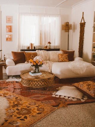 pdp-curated-ugc-abisko-quartz-white-right-sectional-ugc-#2-asset