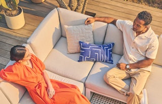 Kezia Corner Sectional