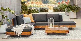 carousel-lubek-1-explore-outdoor-2023-asset-desktop