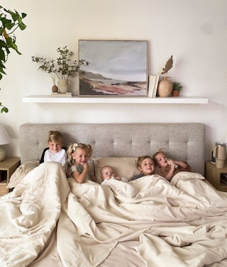 w07-presidents-winter-sale-26-hp-UGC-tile-1-asset-media