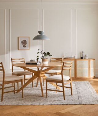 room-ideas-dining-conan-wosla-candra-mobile