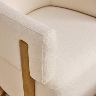 plush-fabrics-visual-nav-tile-4-bouclé-asset-media