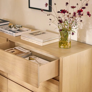 room-idea-test-bedroom-1-3col-grid-2-asset