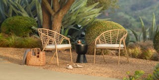 lounging-carousel-asset-2-Explore-Outdoor-2023-desktop